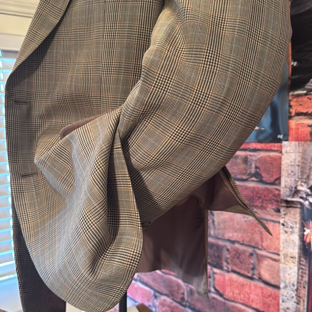 Jos A bank Sport Coat - Picture 8 of 17